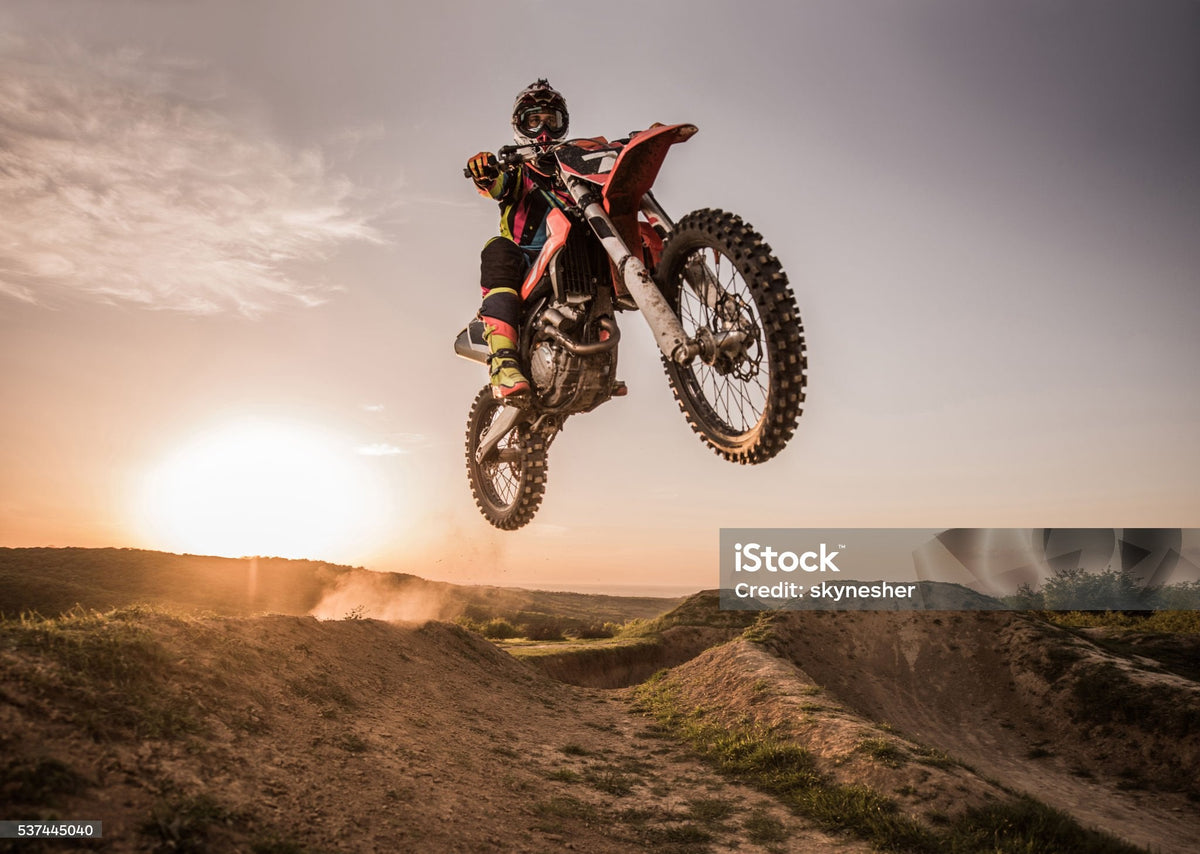 DIRT BIKE