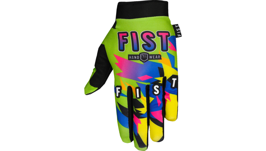 FIST STRAPPED 90S GLOVES